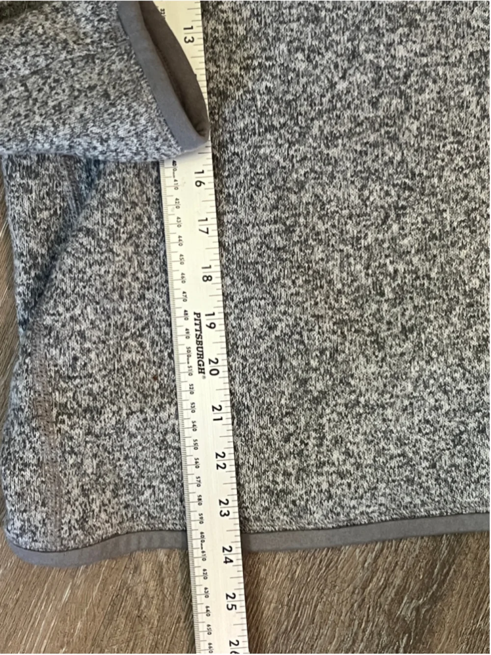 Women's Patagonia Gray Quarter-Zip Sweater M